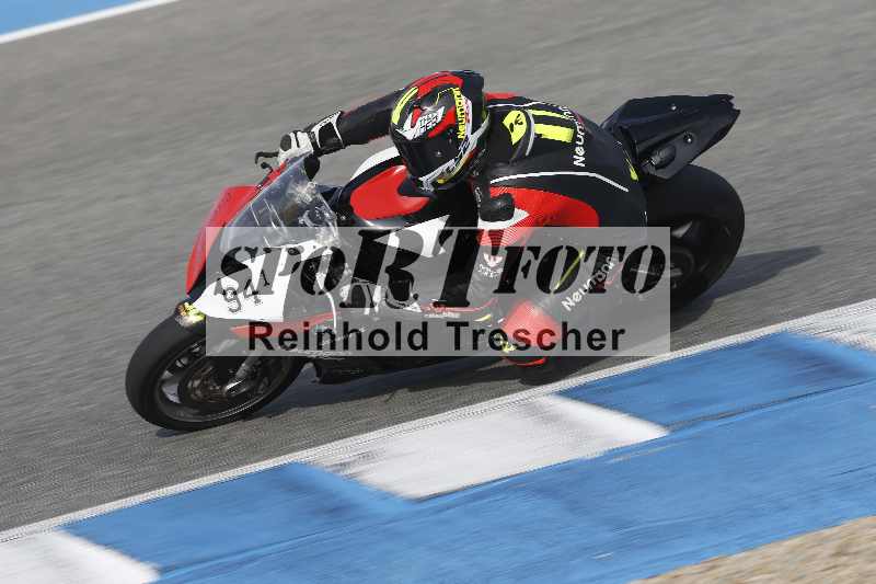 /Archiv-2024/01 26.-28.01.2024 Moto Center Thun Jerez/Gruppe schwarz-black/941